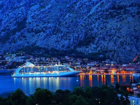 Prodaja, dvosoban stan, 50m², Škaljari, Kotor - image 2