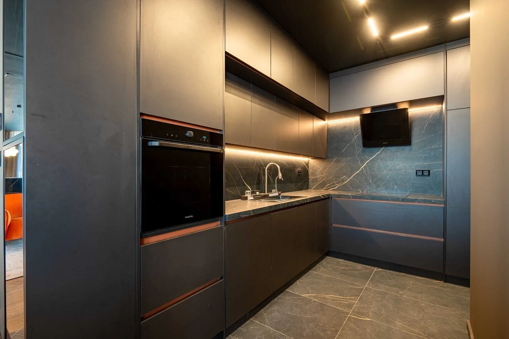 Sale, three bedroom apartment, 450m², Budva, Crna Gora