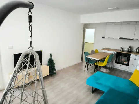Prodaja, jednosoban stan, 46m², Centar, Bar - image 3