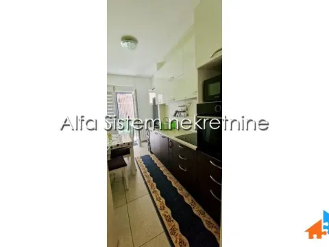 Rent, apartment, 65m², Južni Bulevar, Vračar Sve Podlokacije - image 2