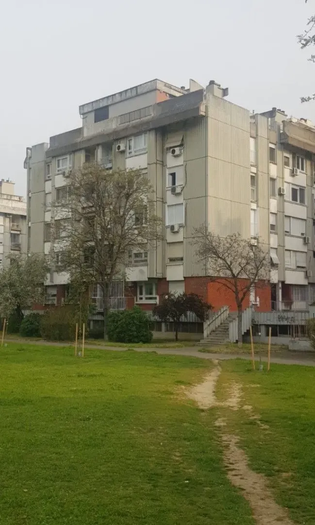 Izdavanje, trosoban stan, 75m², Novi Beograd Blok 30, Novi Beograd Sve Podlokacije