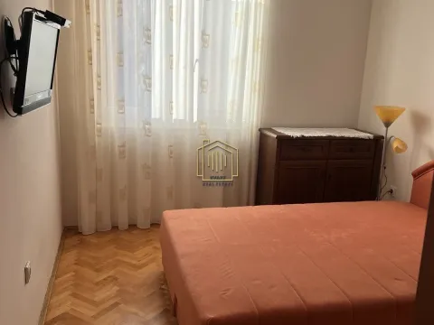 Izdavanje, jednosoban stan, 56m², Stari Aerodrom, Podgorica - image 10