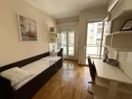 Rent, two bedroom apartment, 65m², City Kvart, Podgorica - image 8