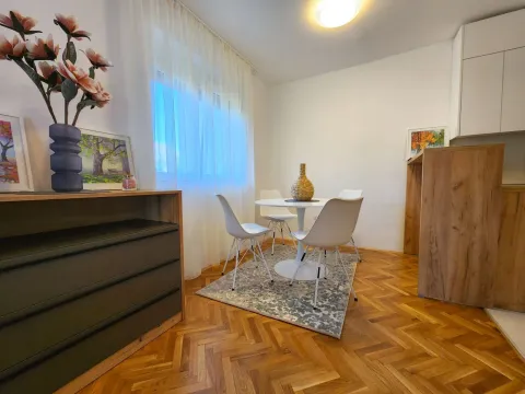 Izdavanje, jednosoban stan, 49m², Centar, Bar - image 3