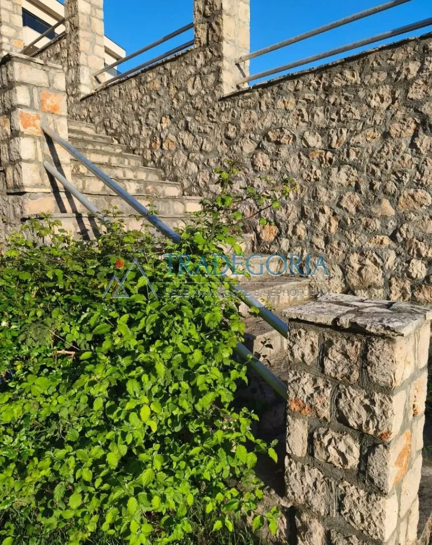 Prodaja, trosoban stan, 104m², Dobra Voda, Bar