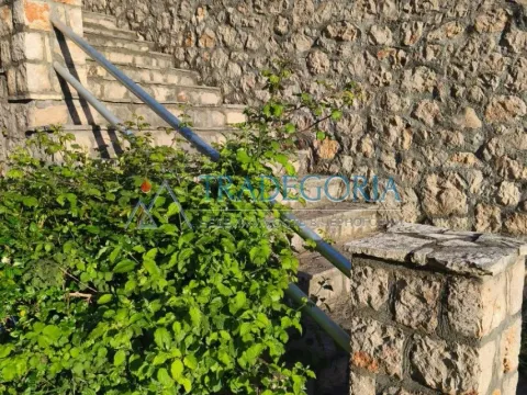 Prodaja, trosoban stan, 104m², Dobra Voda, Bar - image 28