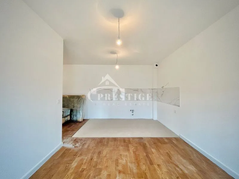 Izdavanje, trosoban stan, 86m², Zagorič, Podgorica