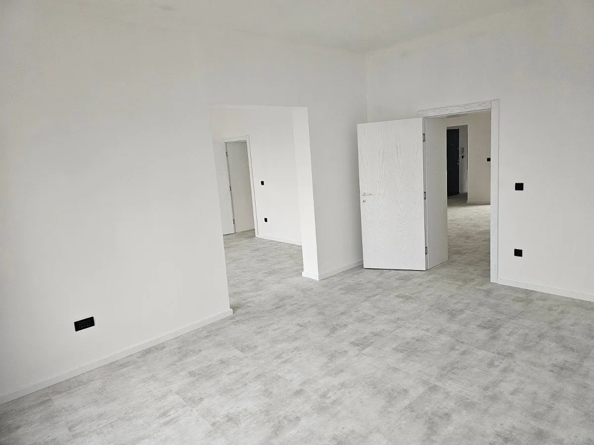 Sale, four bedroom apartment, 120m², Vračar Centar, Vračar Sve Podlokacije