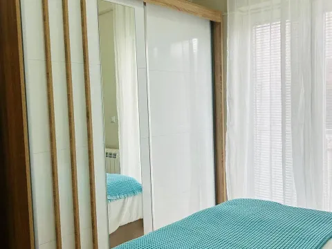 Rent, one bedroom apartment, 36m², Dobrota, Kotor - image 8