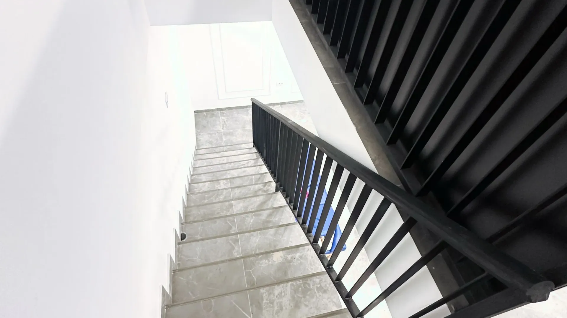 Izdavanje, poslovni prostor, 56m², Blok 9, Podgorica