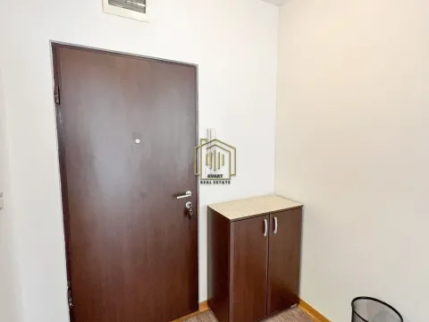 Izdavanje, jednosoban stan, 44m², City Kvart, Podgorica - image 8