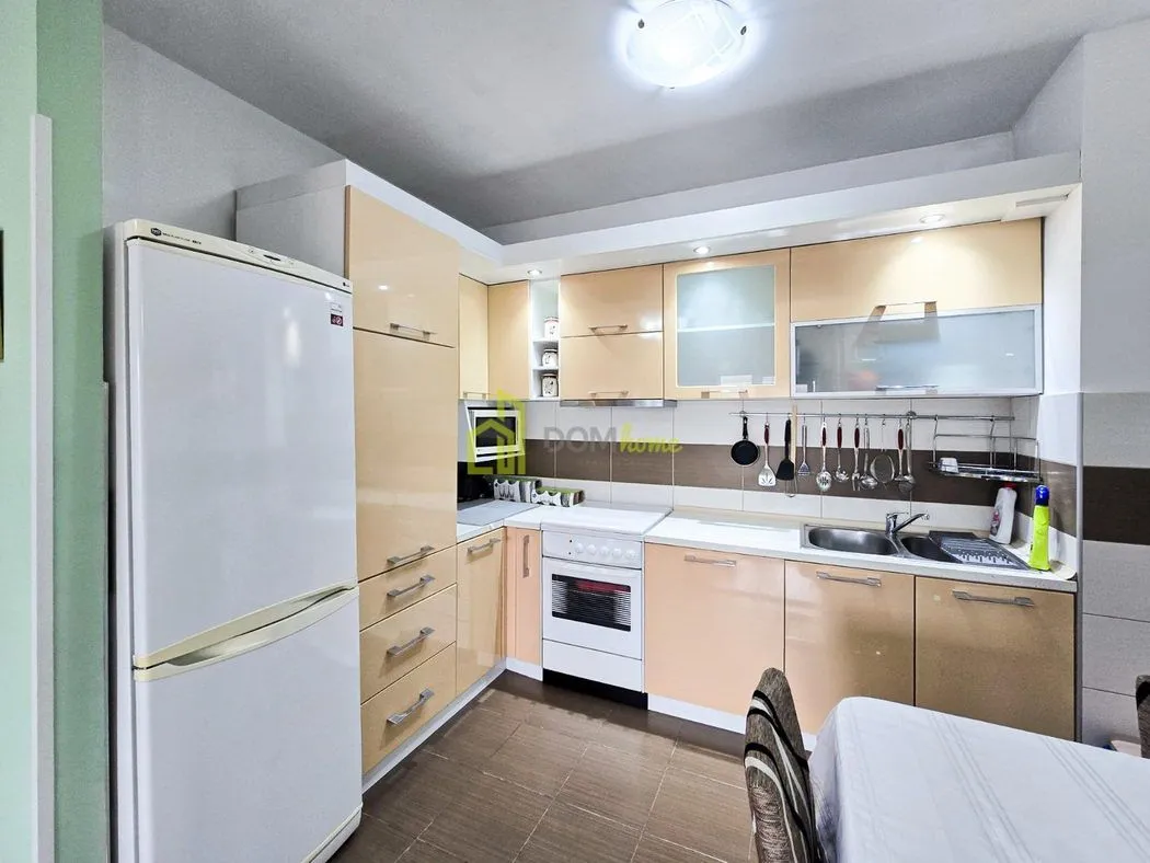 Izdavanje, dvosoban stan, 75m², City Kvart, Podgorica