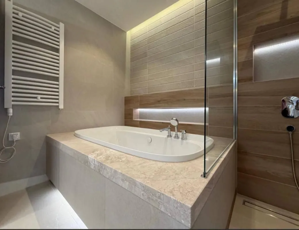 Sale, house, 241m², Šušanj, Bar