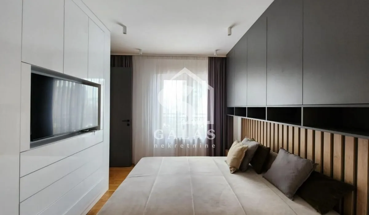Rent, apartment, 78m², Južni Bulevar, Vračar Sve Podlokacije