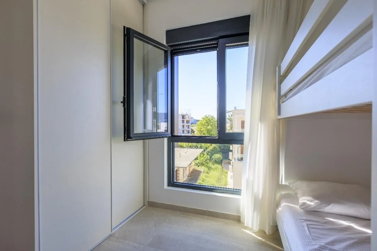 Prodaja, dvosoban stan, 154m², Donja Lastva, Tivat