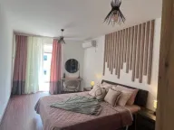 Rent, two bedroom apartment, 75m², Petrovac, Budva - image 7