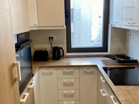 Izdavanje, trosoban stan, 60m², Crveni Krst, Beograd - image 6