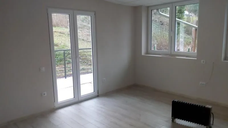 Sale, office space, 850m², Sremska Kamenica, Petrovaradin