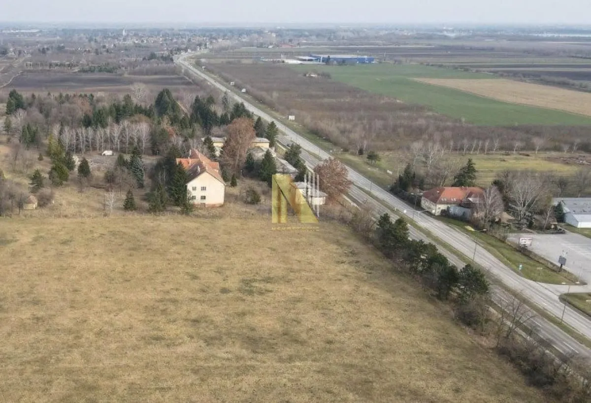 Prodaja, plac, 92000m², Novi Grad, Subotica