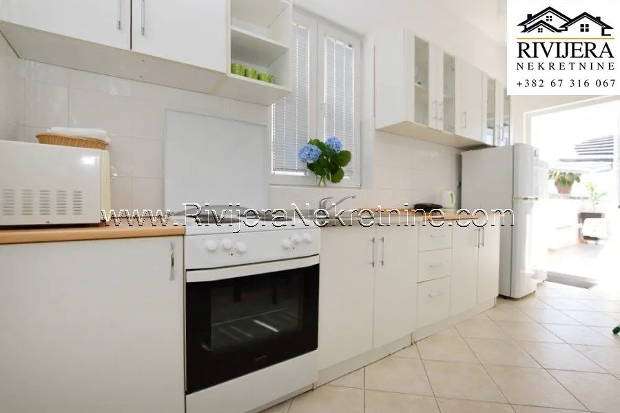 Prodaja, kuća, 378m², Savina, Herceg Novi