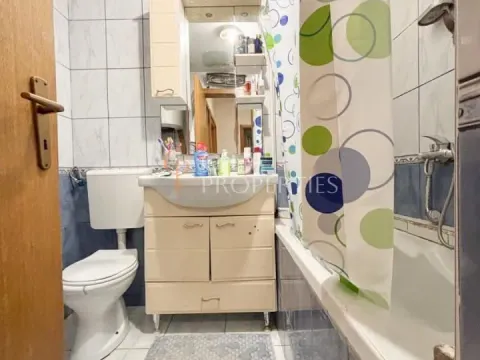 Prodaja, stan, 57m², Stari Aerodrom, Podgorica - image 11