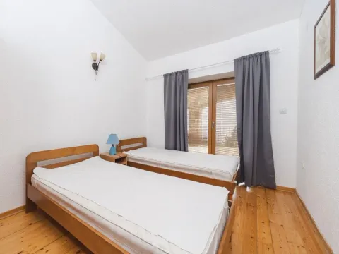 Sale, house, 458m², Kuljače, Budva - image 11