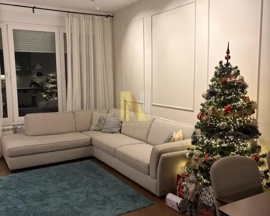 Prodaja, trosoban stan, 67m², Adamovićevo Naselje, Novi Sad Sve Podlokacije