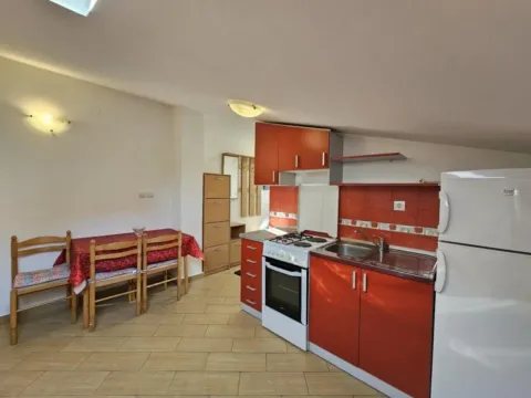 Rent, one bedroom apartment, 45m², Seljanovo, Tivat - image 3