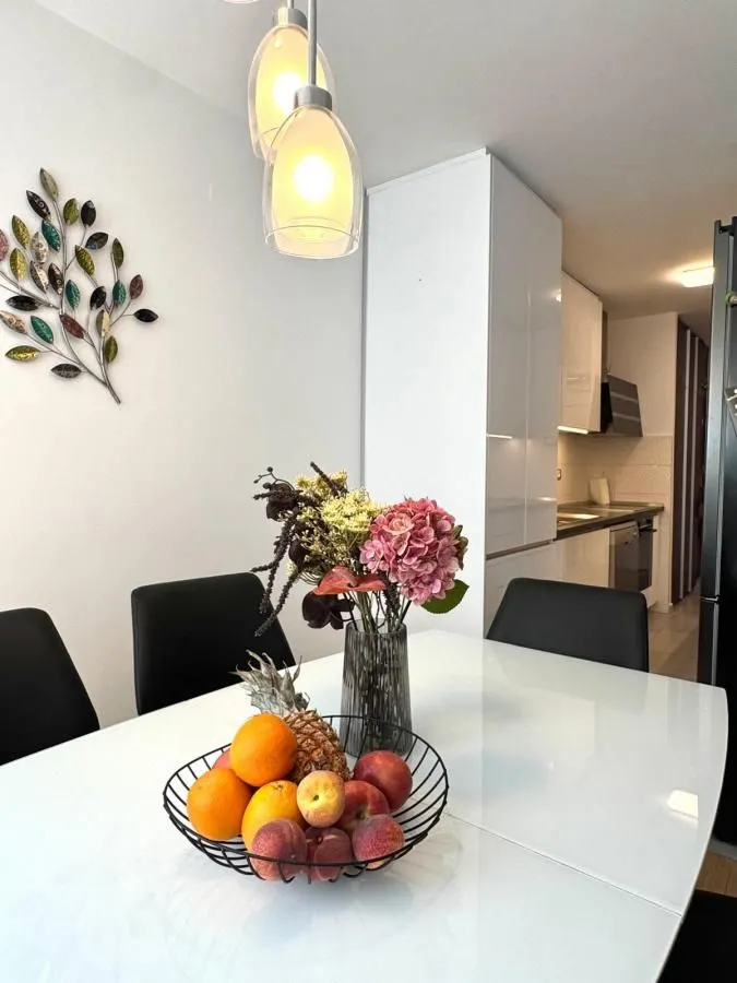 Rent, three bedroom apartment, 94m², Lion, Zvezdara Sve Podlokacije