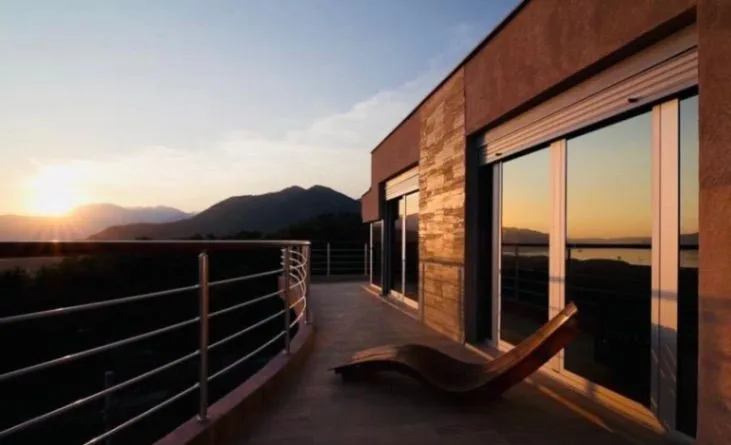 Izdavanje, dvosoban stan, 130m², Gradiošnica, Tivat
