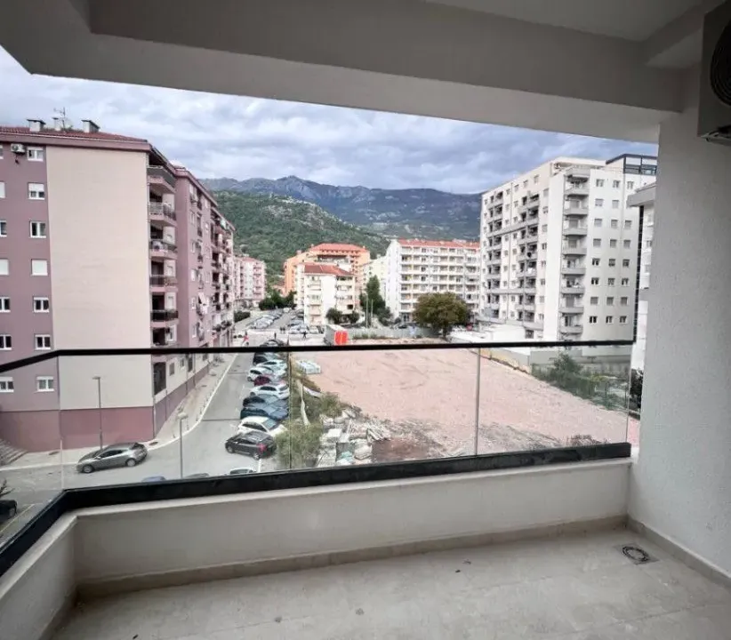 Prodaja, jednosoban stan, 38m², Rozino, Budva