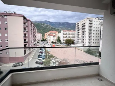 Prodaja, jednosoban stan, 38m², Rozino, Budva