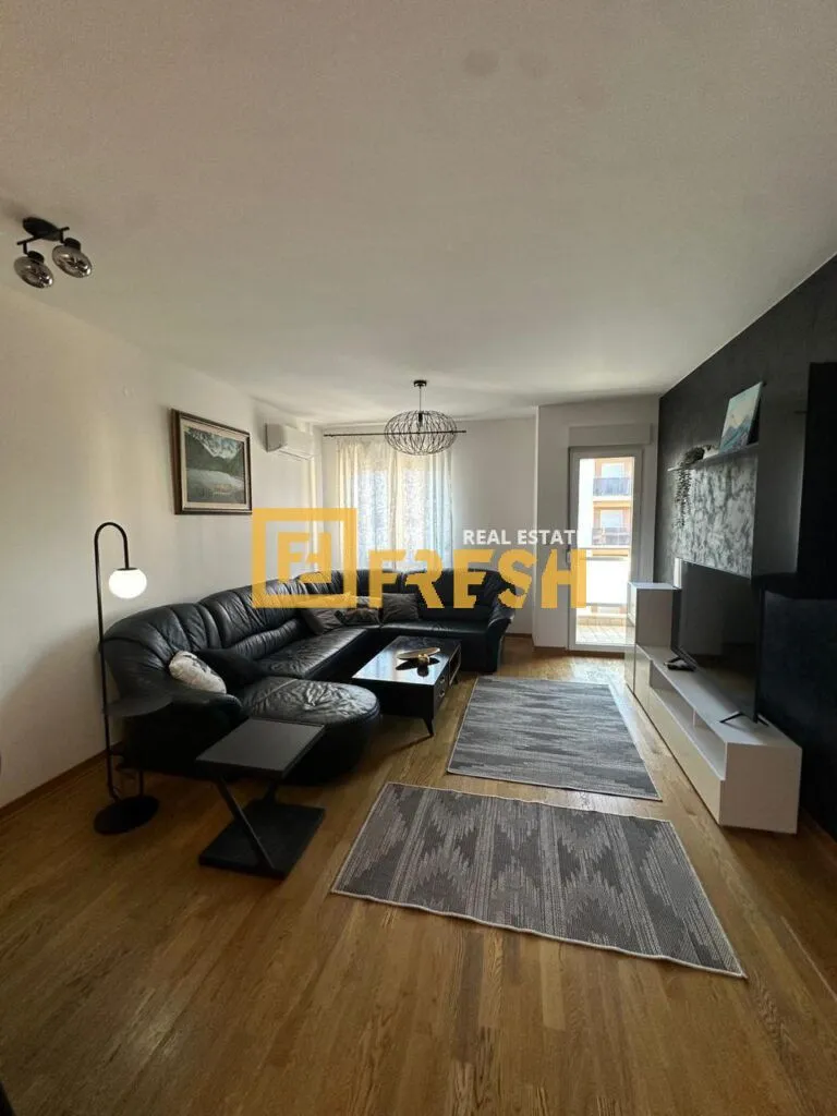 Rent, two bedroom apartment, 64m², City Kvart, Podgorica