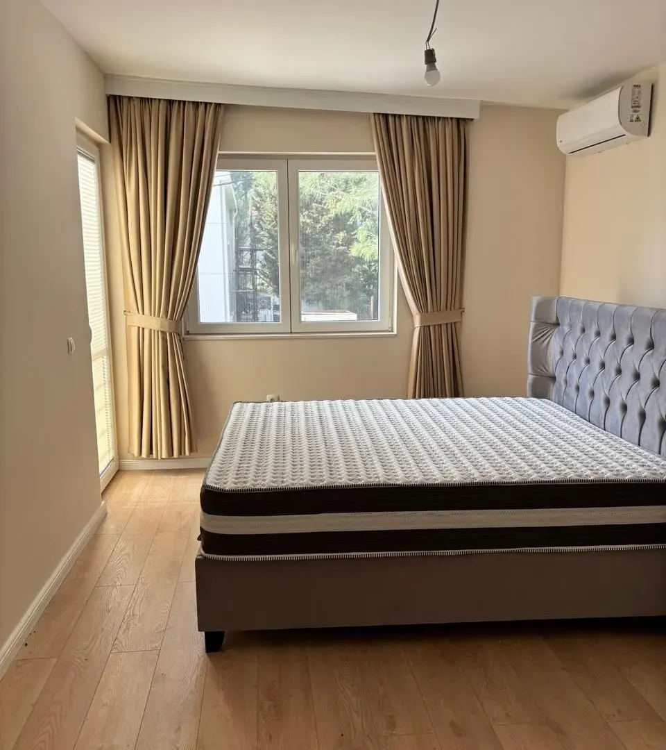 Prodaja, kuća, 200m², Šušanj, Bar