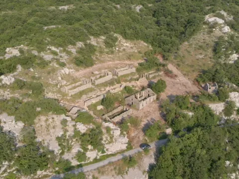 Prodaja, plac, 56550m², Kotor, Crna Gora - image 2