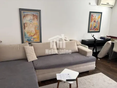 Sale, two bedroom apartment, 55m², Zemun Gornji Grad, Zemun Sve Podlokacije - image 2