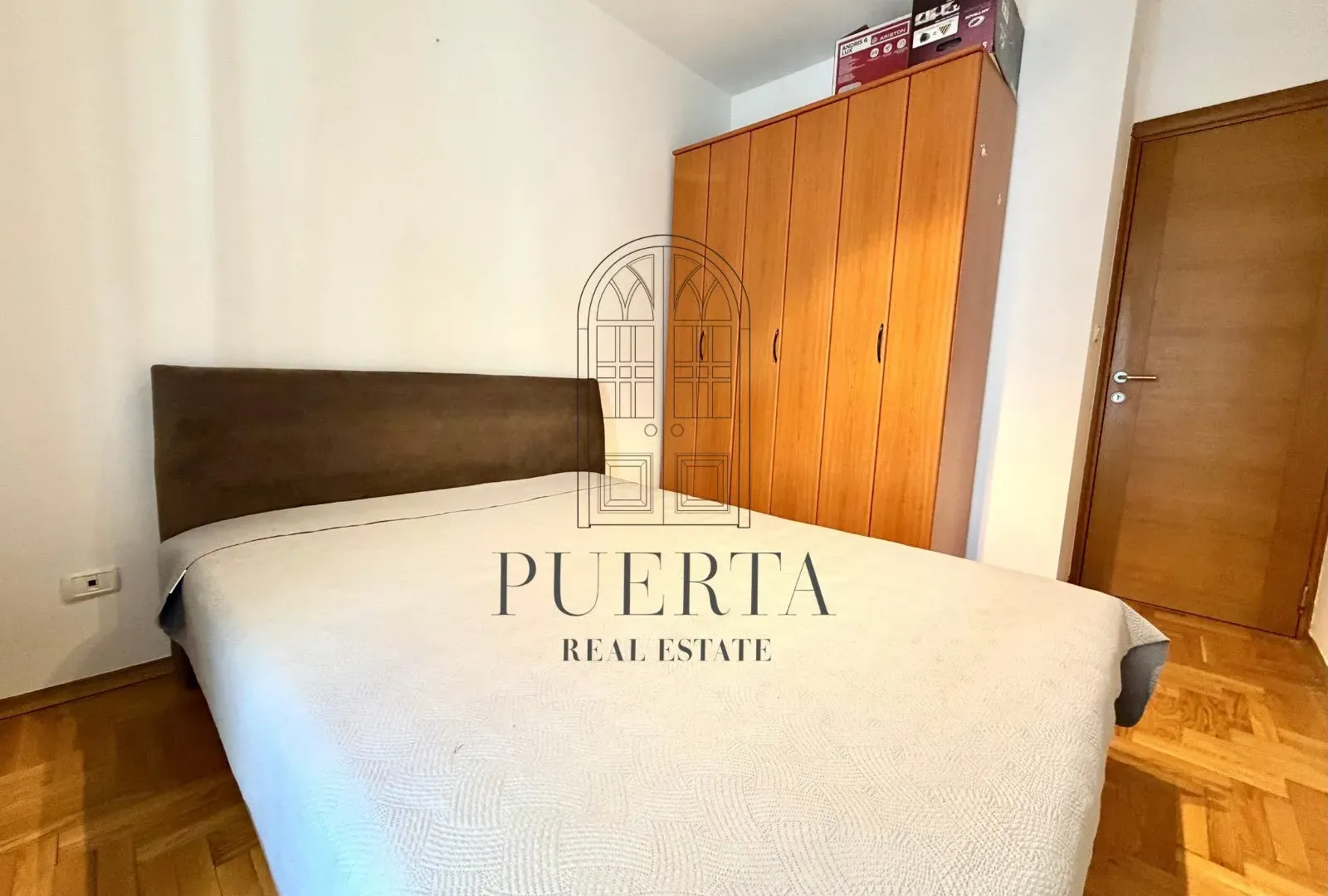 Rent, one bedroom apartment, 40m², Pobrežje, Podgorica