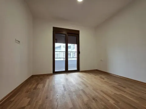 Rent, apartment, 57m², Stari Aerodrom, Podgorica - image 8