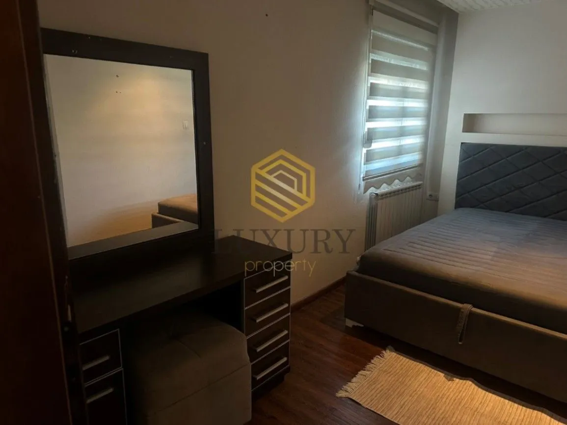Izdavanje, dvosoban stan, 75m², Konik, Podgorica