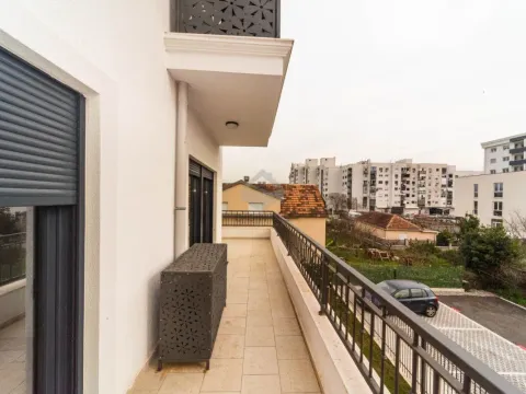 Sale, one bedroom apartment, 70m², Zabjelo, Podgorica - image 11