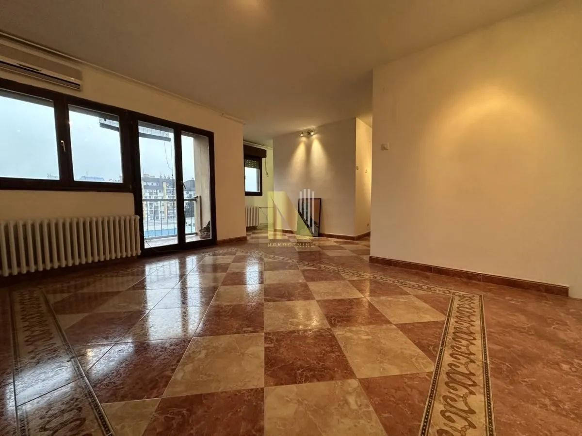 Prodaja, trosoban stan, 81m², Liman 1, Novi Sad Sve Podlokacije