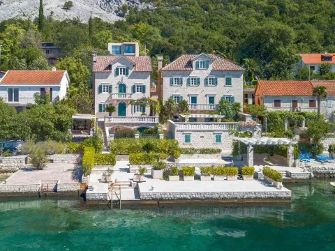 Sale, house, 436m², Ljuta, Kotor - image 2