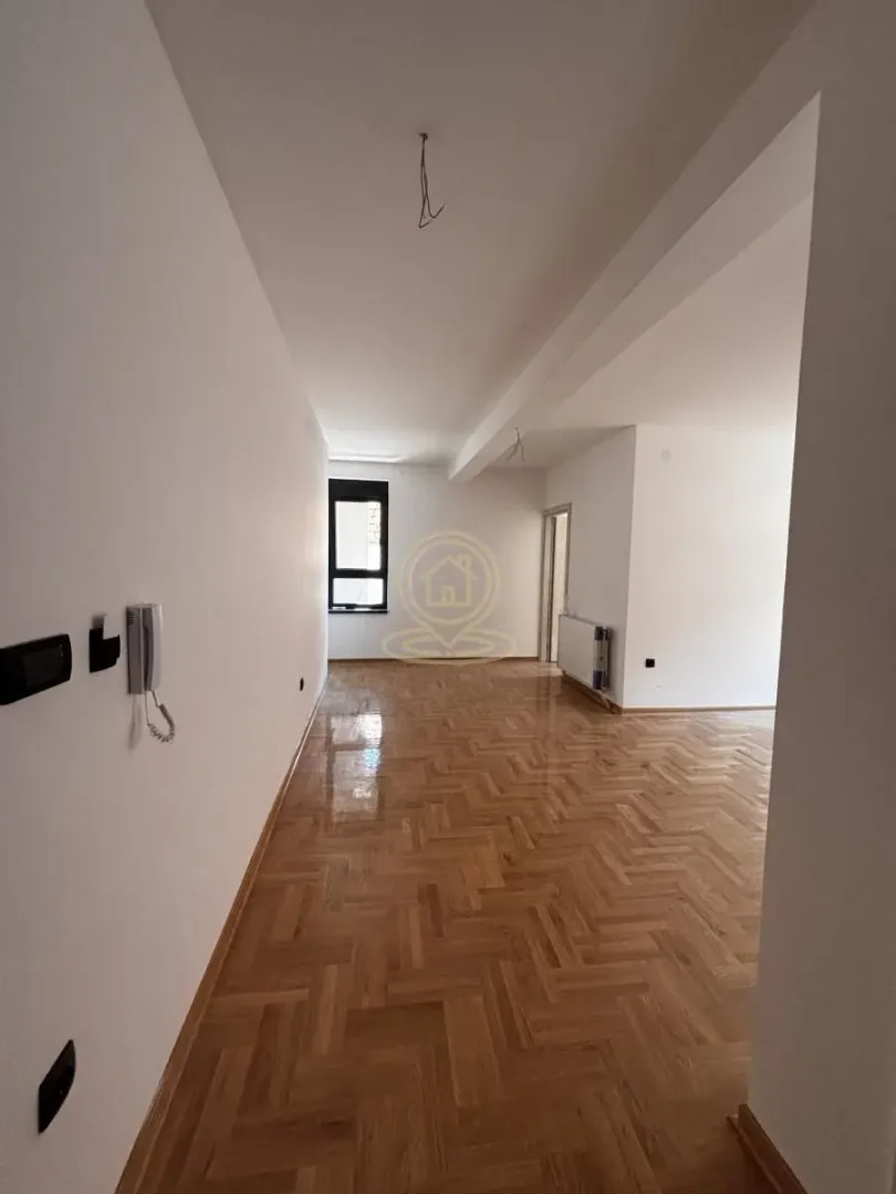 Prodaja, dvosoban stan, 65m², Medijana, Niš
