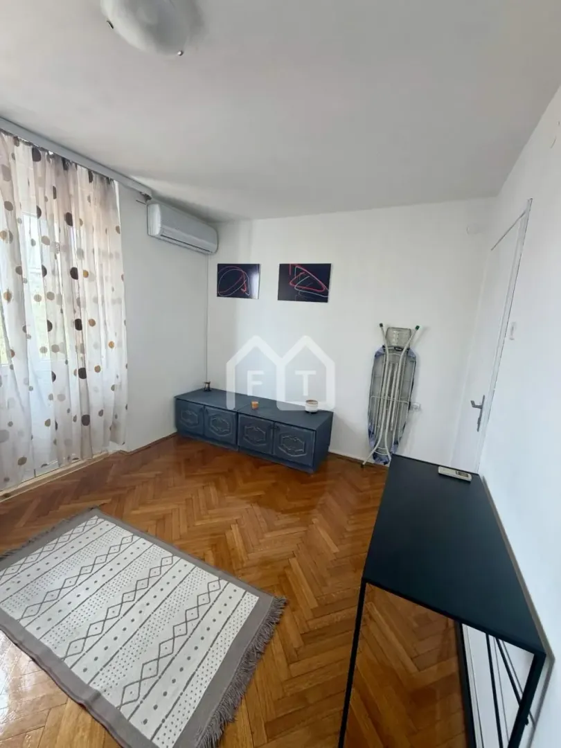 Rent, two bedroom apartment, 52m², Južni Bulevar, Vračar Sve Podlokacije