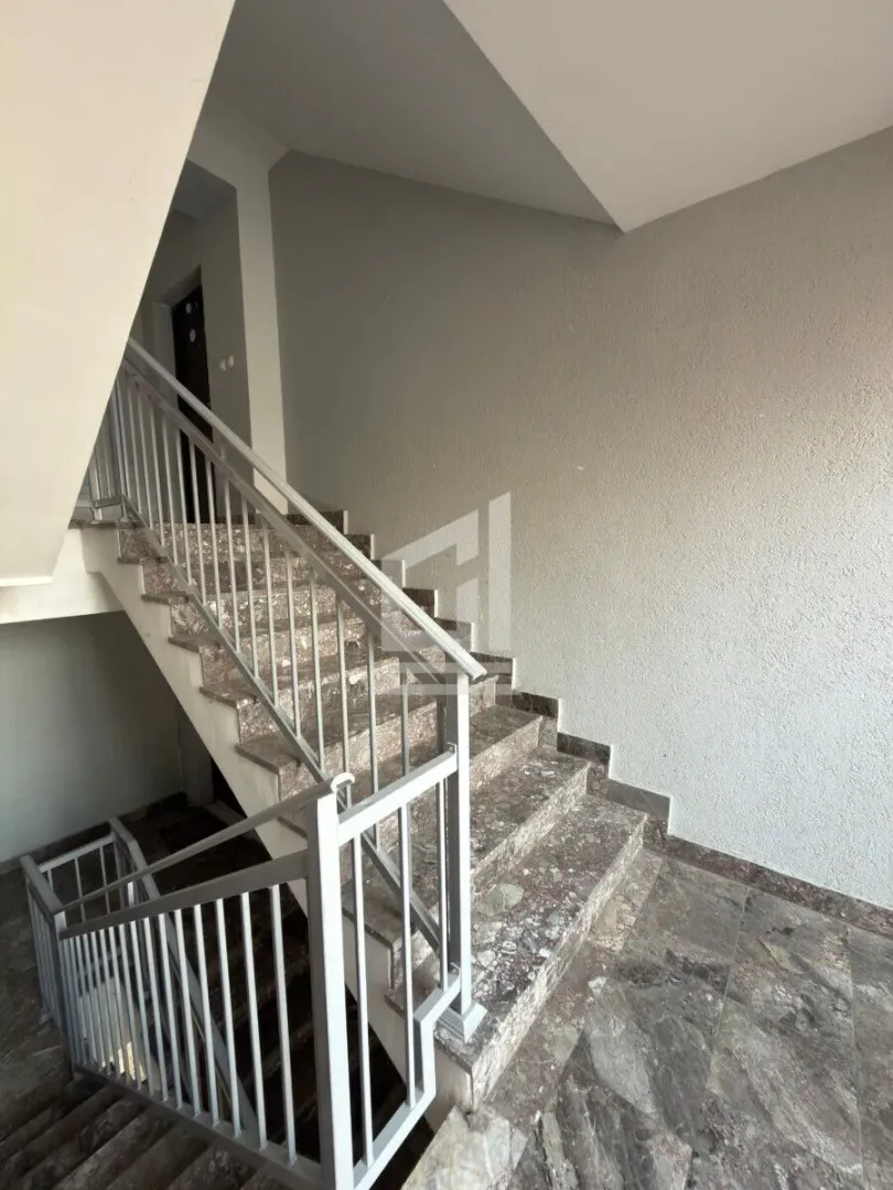 Prodaja, trosoban stan, 91m², Krivi Most, Podgorica