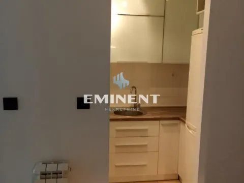 Rent, two bedroom apartment, 37m², Crveni Krst, Beograd - image 5