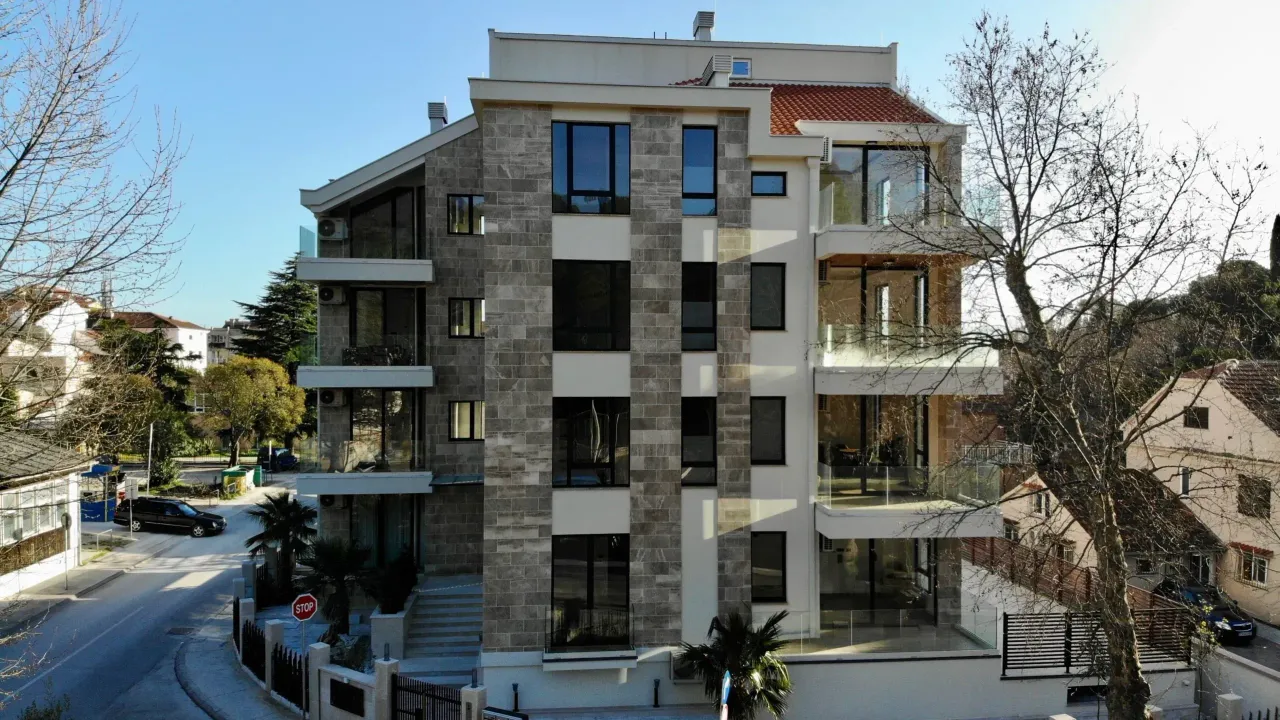 Sale, apartment, 40m², Tivat, Crna Gora
