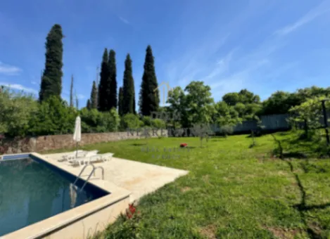 Izdavanje, kuća, 270m², Mareza, Podgorica - image 11