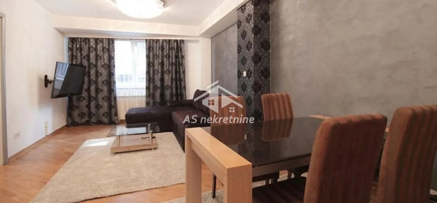 Rent, three bedroom apartment, 89m², Stari Grad, Beograd