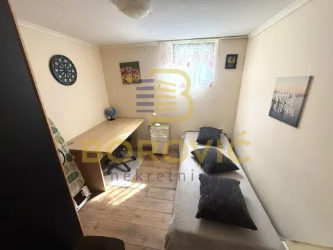 Rent, three bedroom apartment, 54m², Karaburma, Palilula Sve Podlokacije - image 4